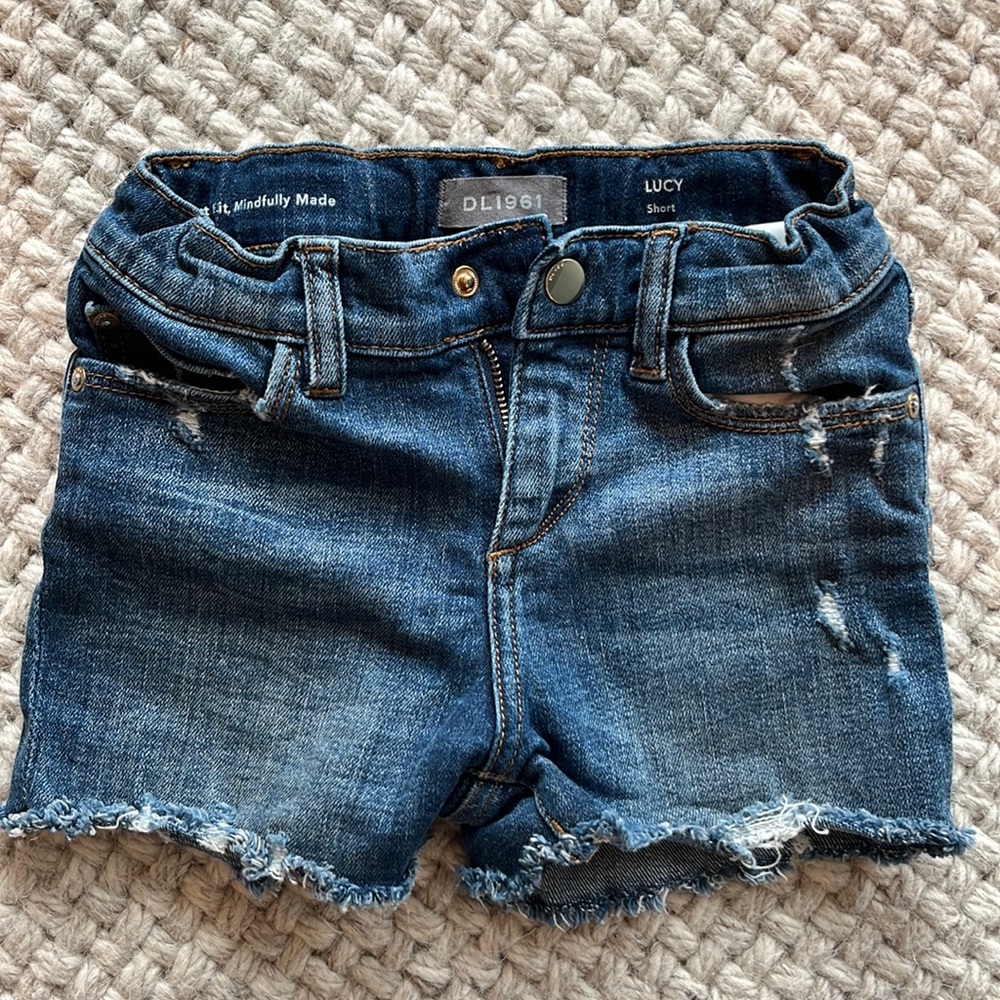 DL1961 girls 6 Lucy denim jean shorts EUC